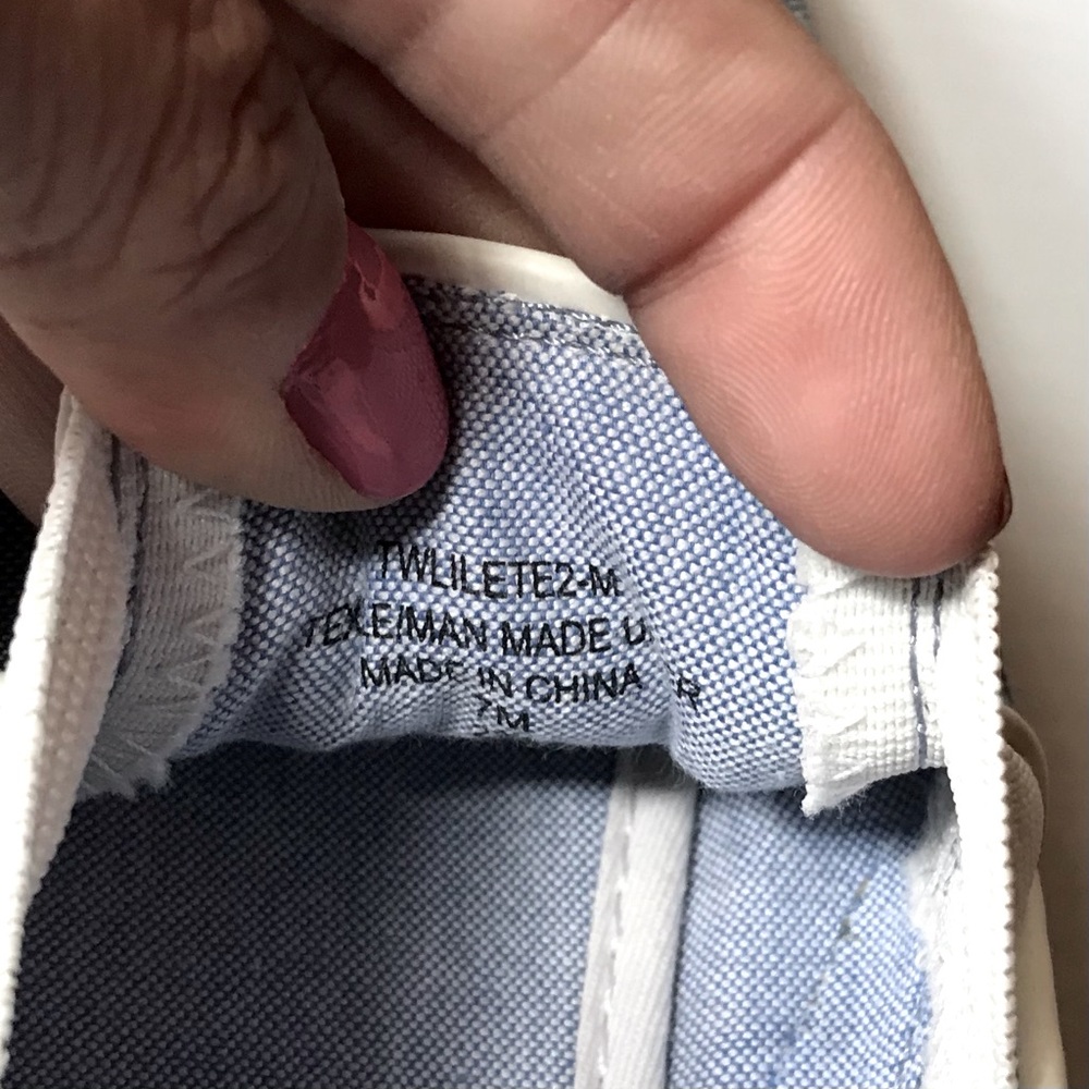 Tommy Hilfiger Slip on Sneaker - Picture 9 of 11